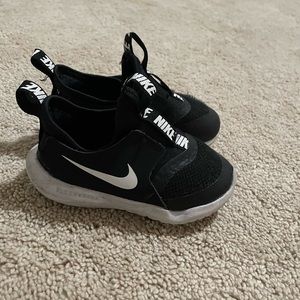 Toddler Nike sneakers
